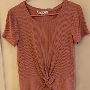 Hippie Rose blouse with a gathering at the bottom.